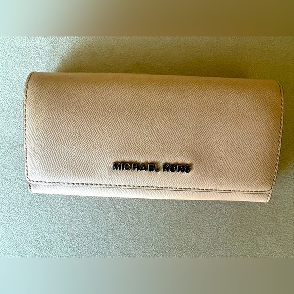 Michael Kors Women's Blush Pink Crossgrain Leather Wallet Billfold - Picture 1 of 5